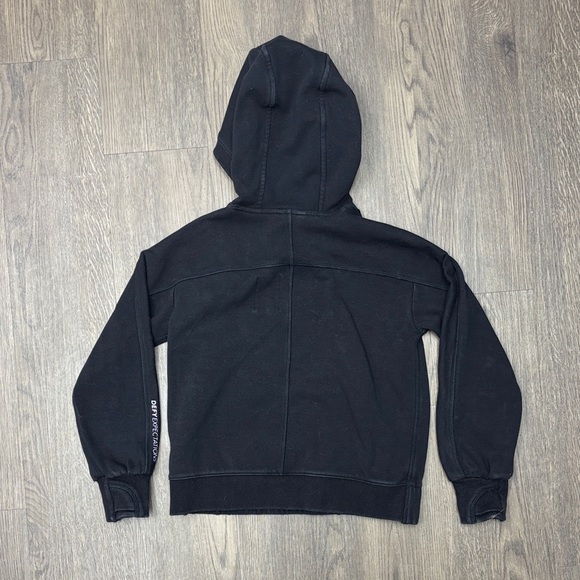 Athleta Girl’s 6yo Allyson Felix Black Multipocketed Sweatpants & Hoodie Set - Picture 5 of 10